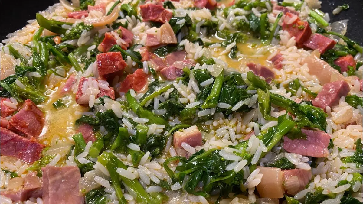 arroz de grelos com chouriço