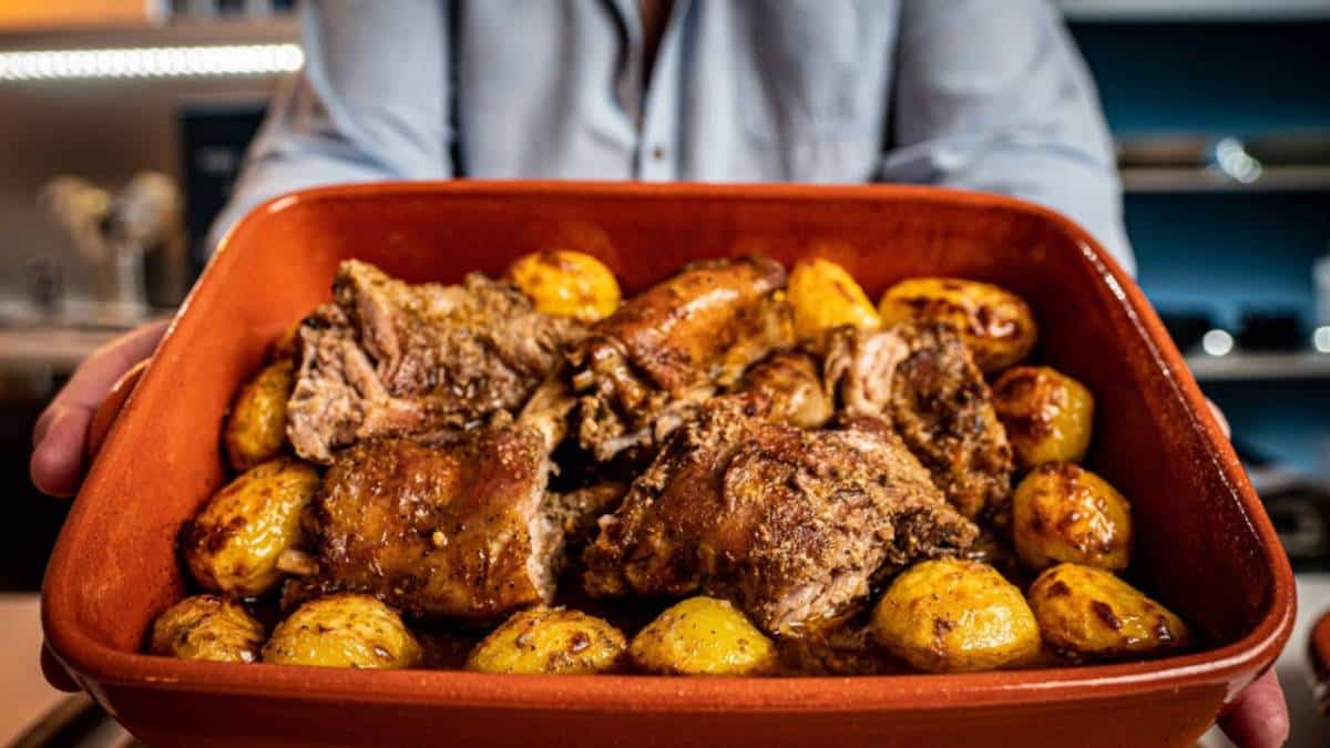 cabrito assado no forno com batatas