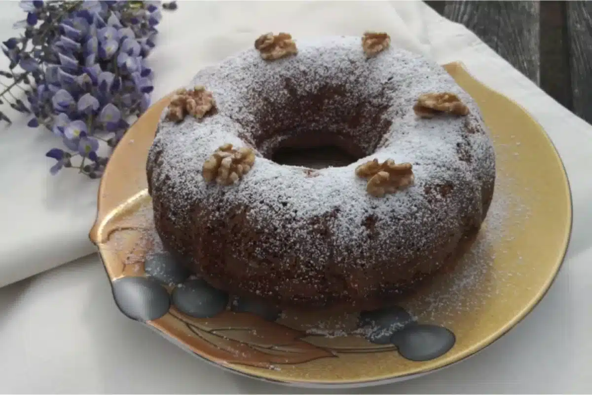 Bolo de Cenoura e Nozes