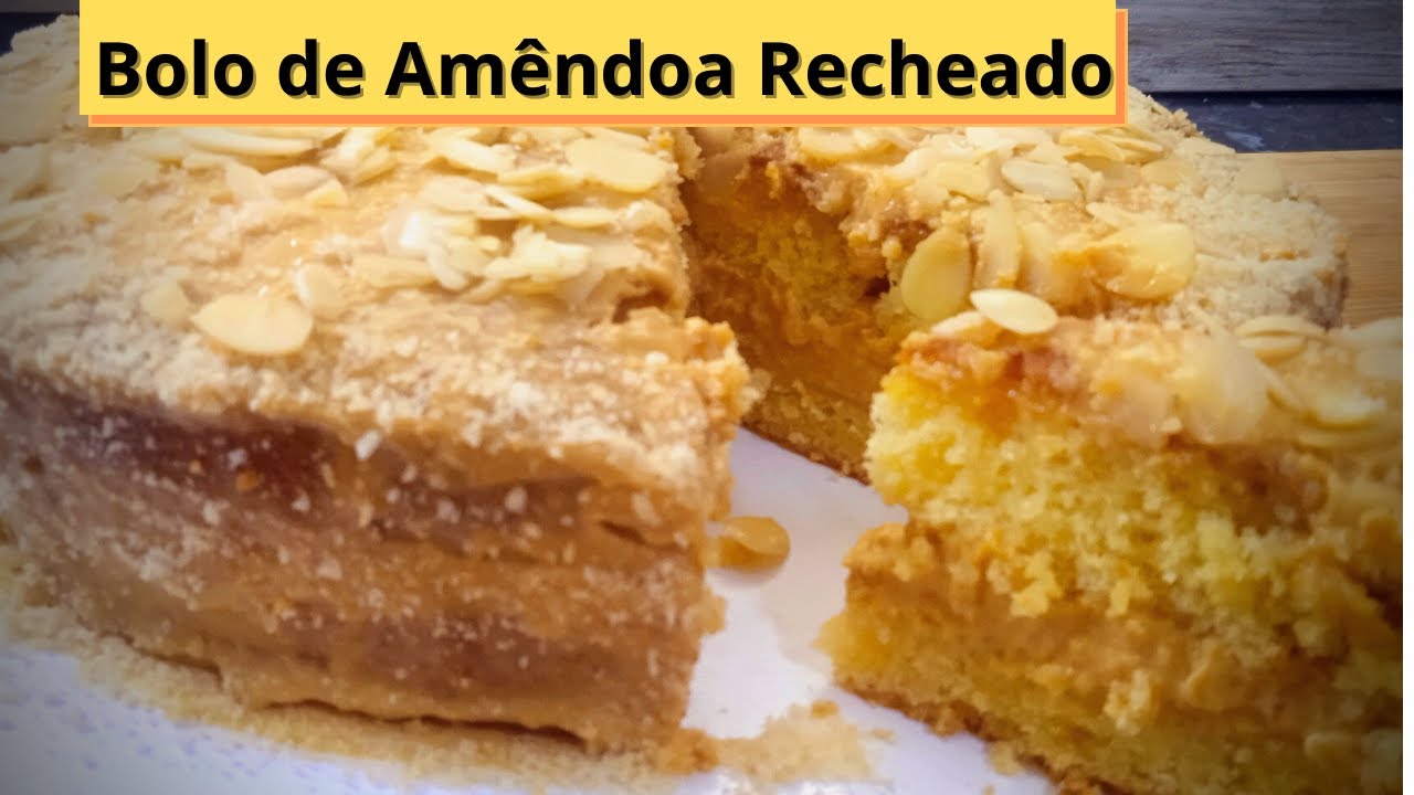 Bolo de amêndoa recheado