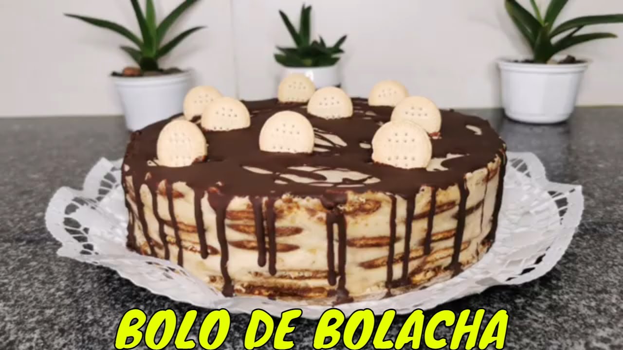 Bolo de bolacha com café e chocolate