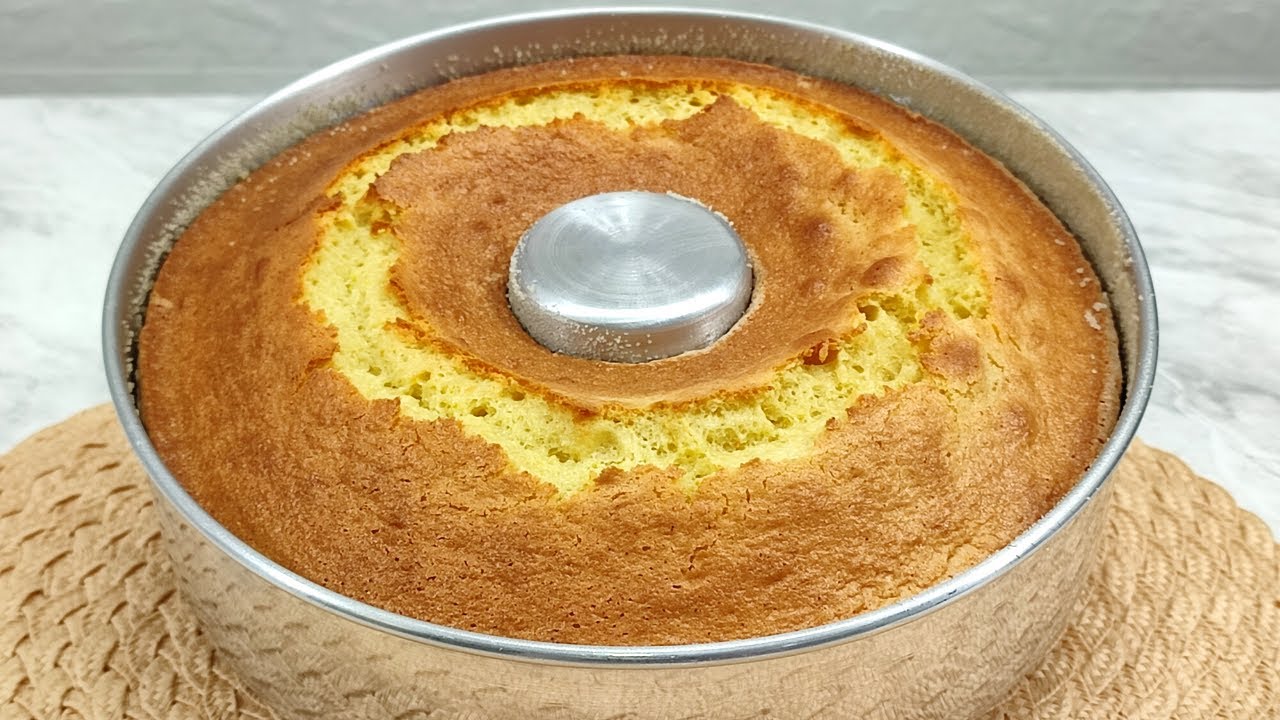 Bolo de laranja com casca